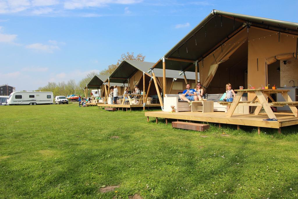 Camping Marina Eemhof เซโวลเดอ ภายนอก รูปภาพ